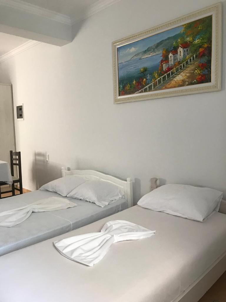 Alfa Apartaments Sarandë Exterior foto